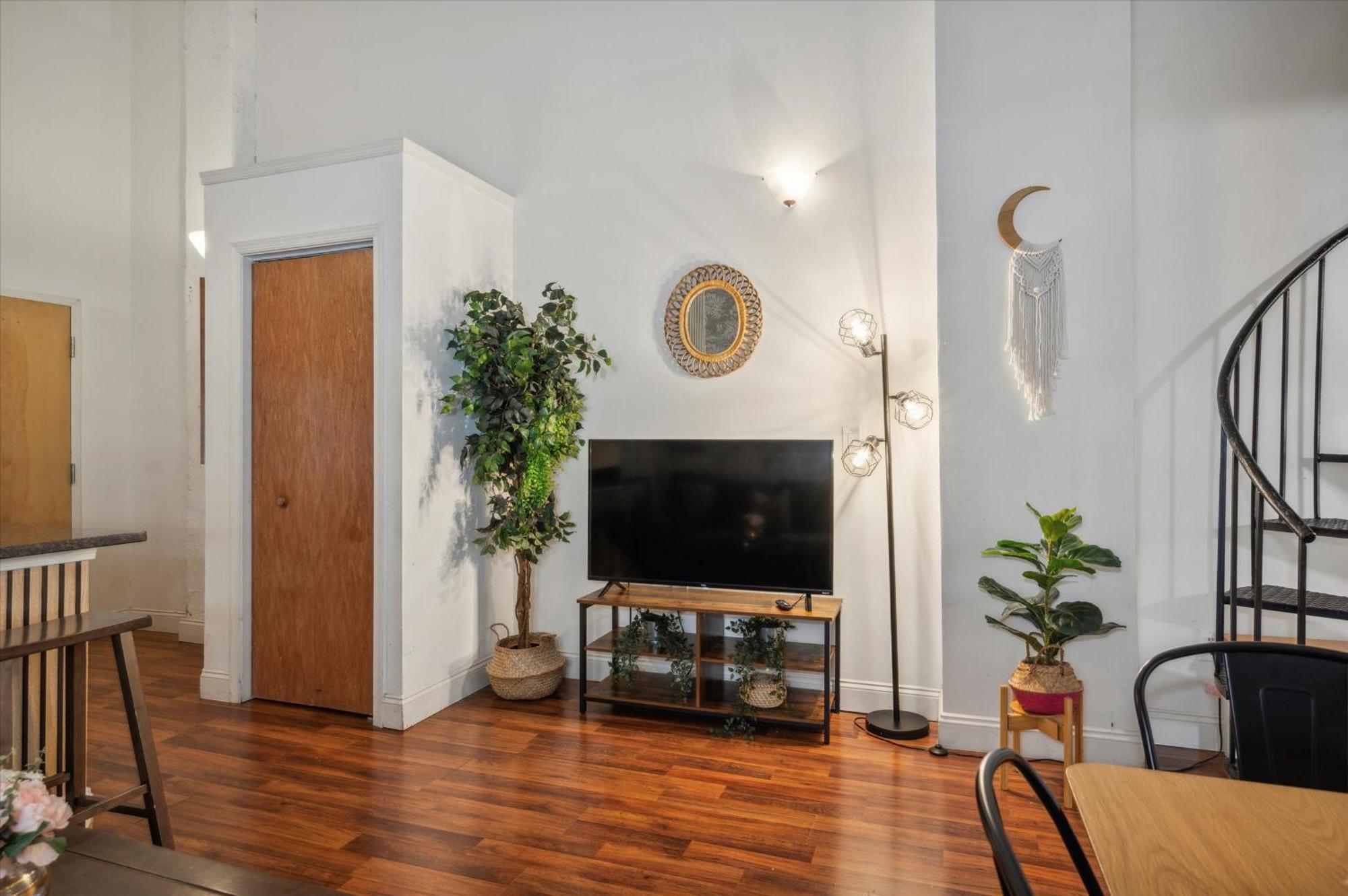 Sleeps 4! 2Br, Gym, Free Parking, Close To Major Attractions Φιλαδέλφεια Εξωτερικό φωτογραφία